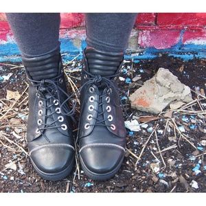 BARELY WORN STUART WEITZMAN SNEAKER BOOTS!